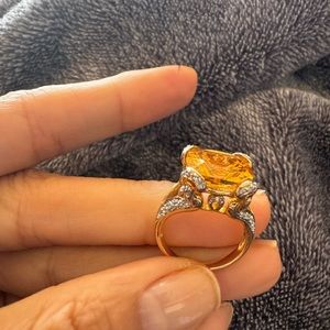 Stunning 6.5 CT Natural Cushion Citrine and diamonds on 14k gold ring Size 6